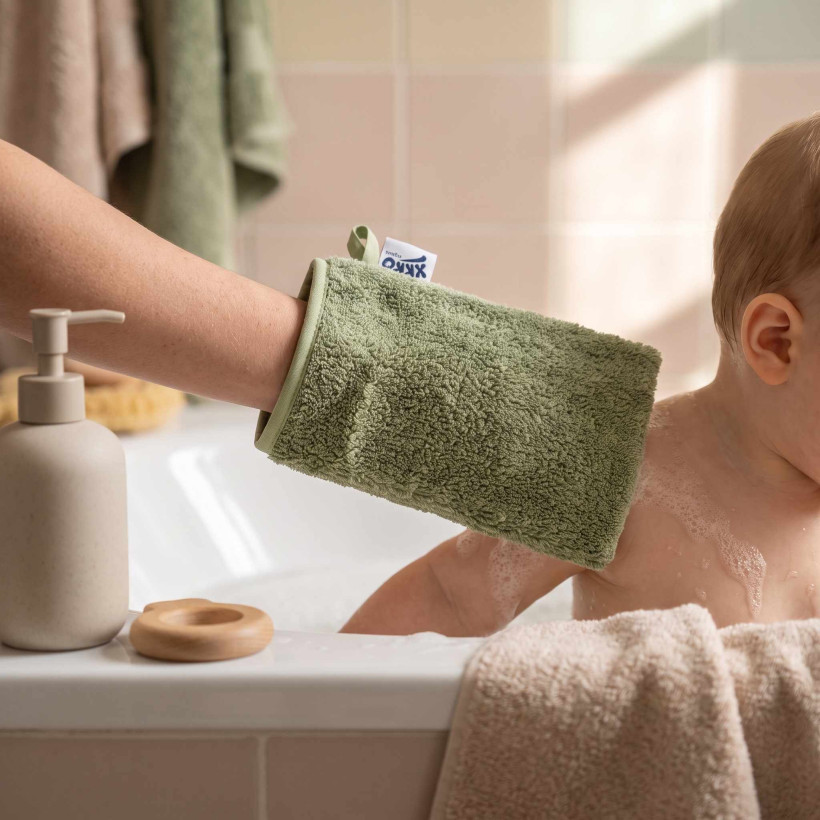 Rękawica kąpielowa z bawełny organicznej XKKO Organic - Granite Green